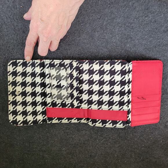 Vera Bradley Bittersweet Euro Wallet Quilted Floral Black Red Gold Retro Colorfu - Picture 2 of 10